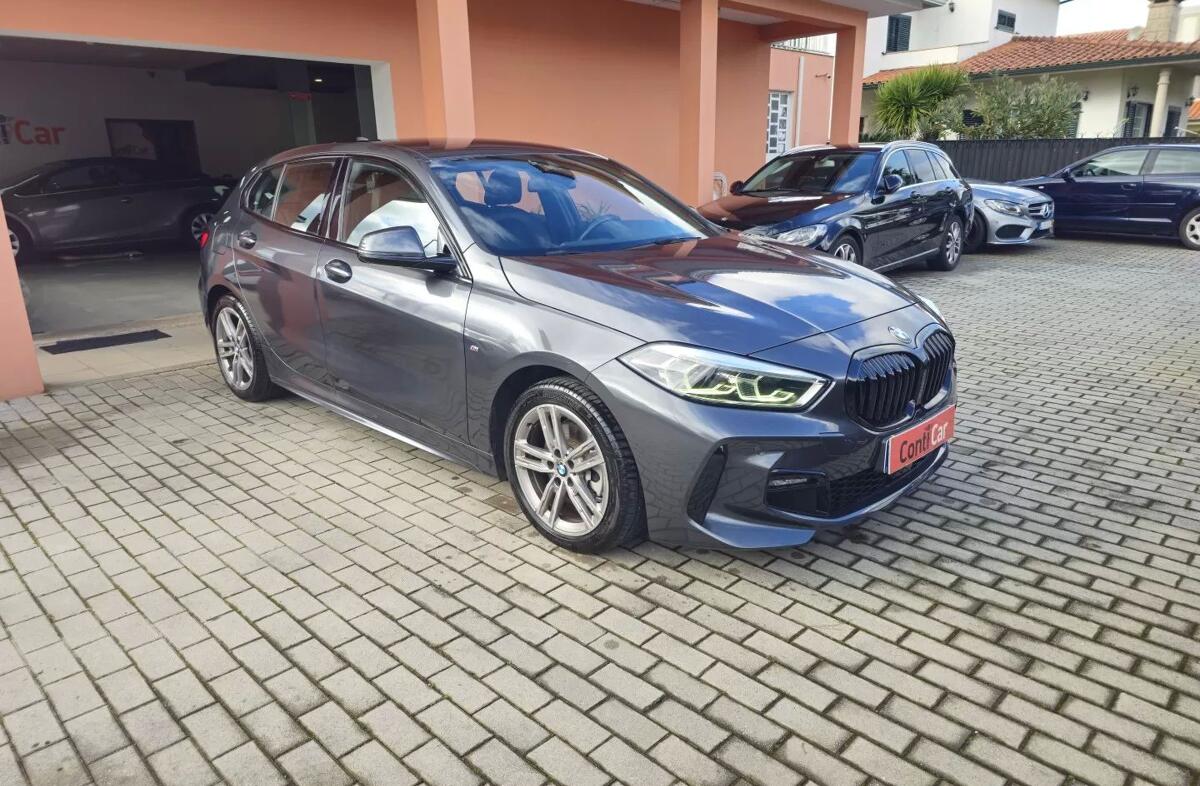BMW Serie-1 118 i Pack Desportivo M Auto
