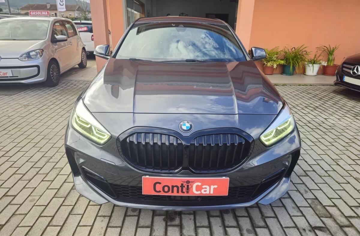 BMW Serie-1 118 i Pack Desportivo M Auto
