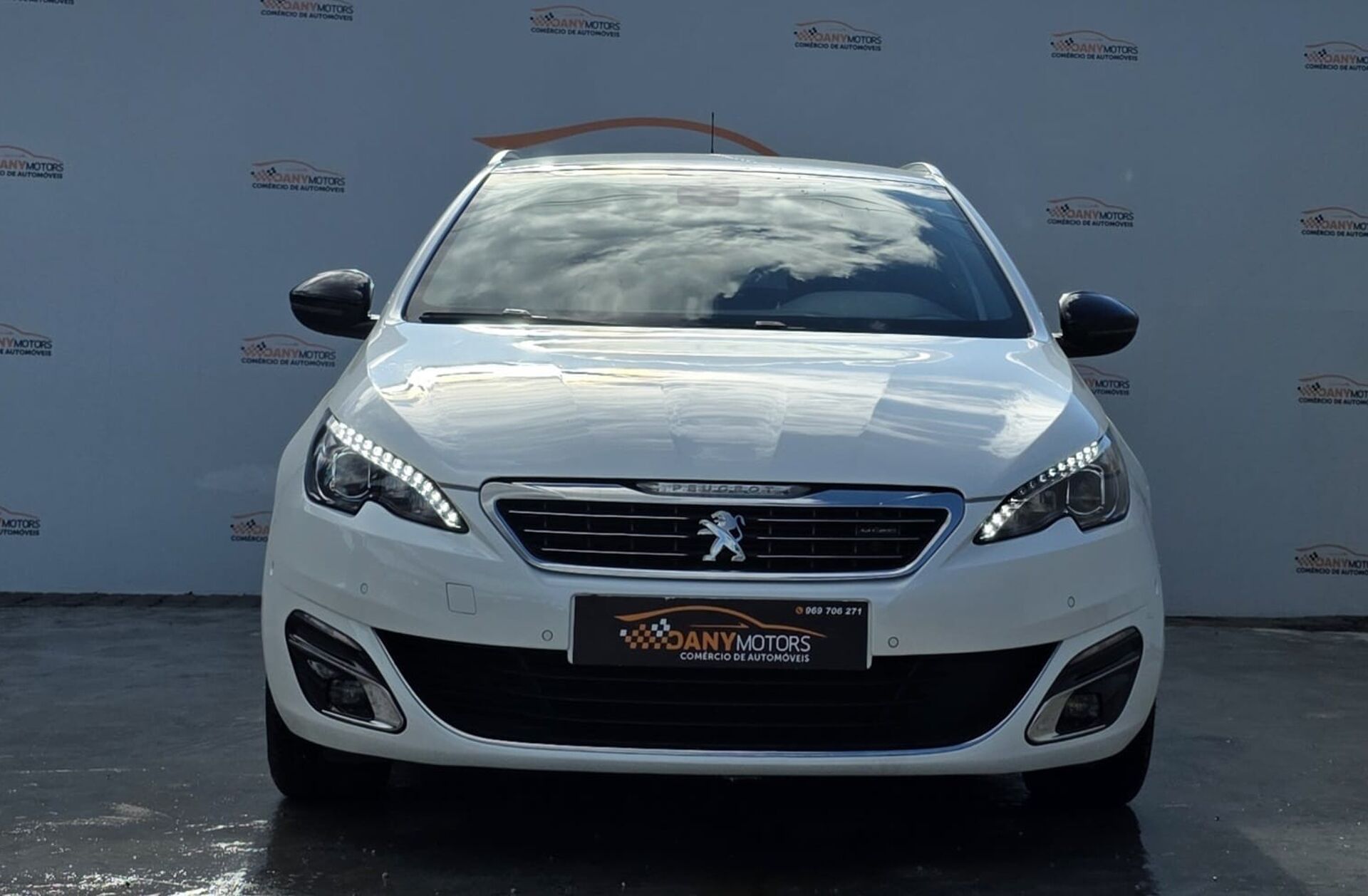PEUGEOT 308 1.2 PureTech GT Line EAT8