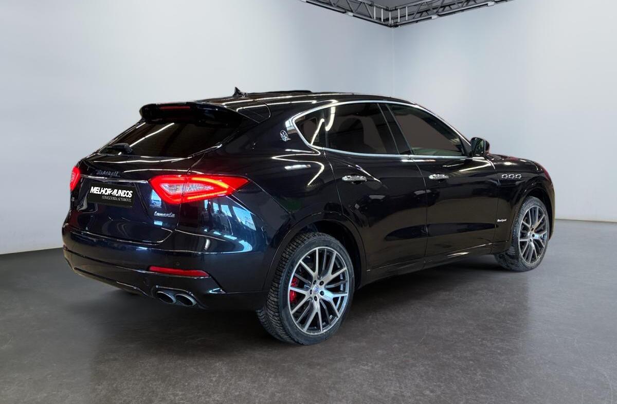 MASERATI Levante 3.0 V6 GranSport