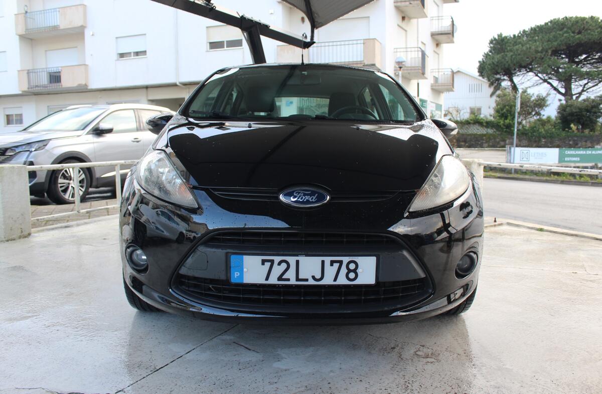 FORD Fiesta 1.4 TDCi Titanium