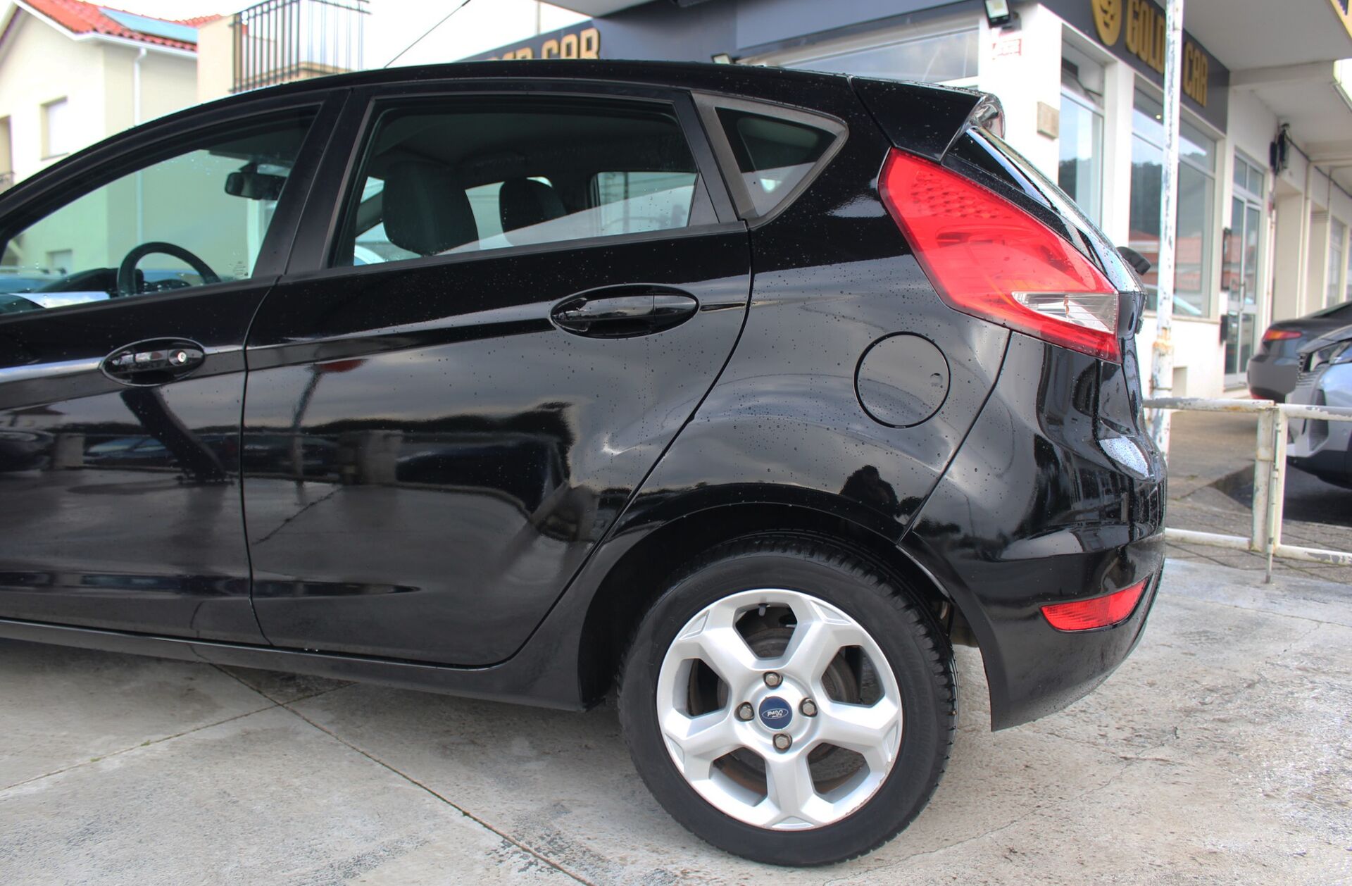 FORD Fiesta 1.4 TDCi Titanium