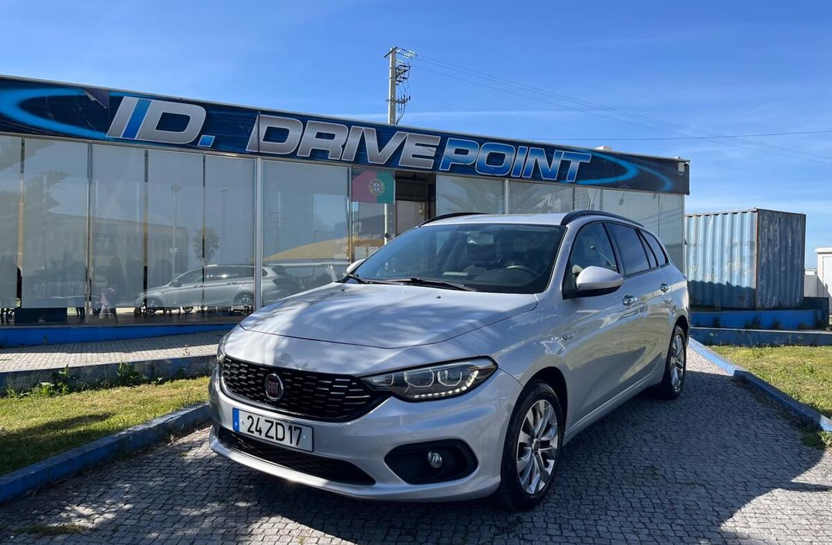 FIAT Tipo 1.3 M-Jet Lounge