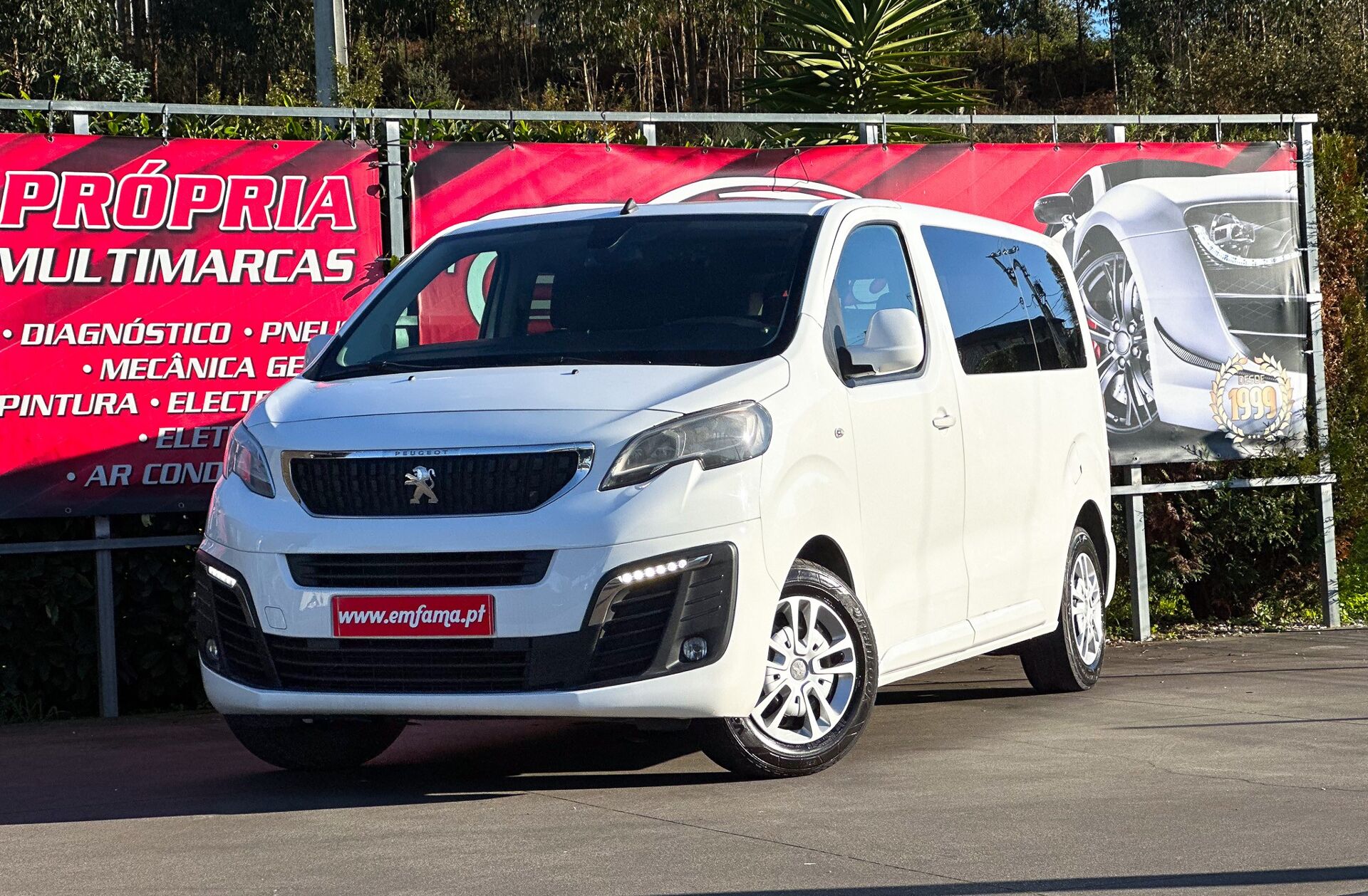 PEUGEOT Traveller 1.5 BlueHDi L2H1 Allure Standard