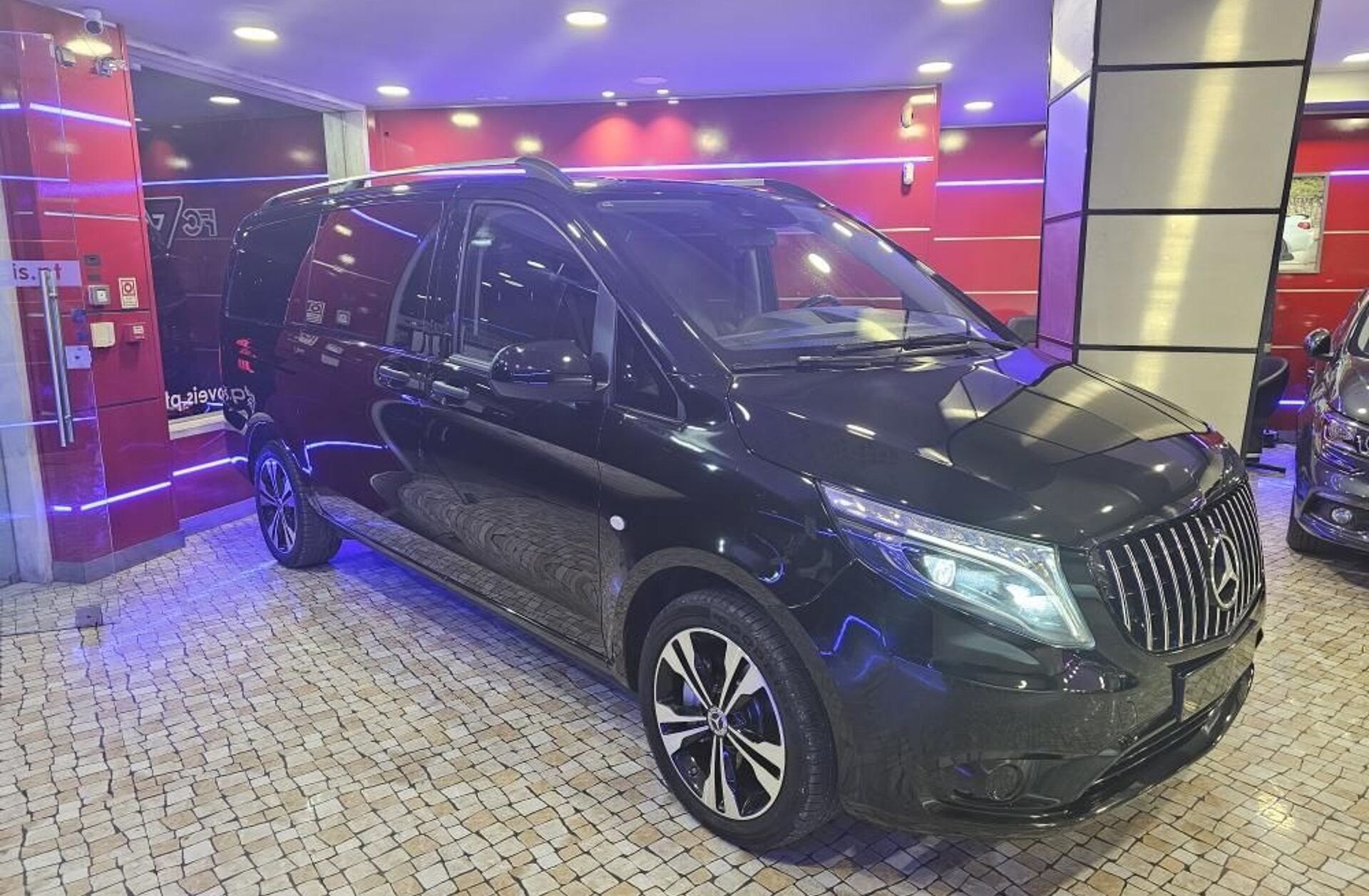 MERCEDES Vito 116 CDI Longa Aut. EDITION
