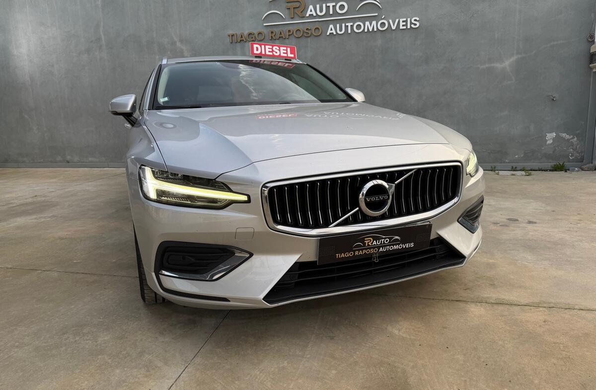 VOLVO V60 2.0 D4 Inscription Geartronic