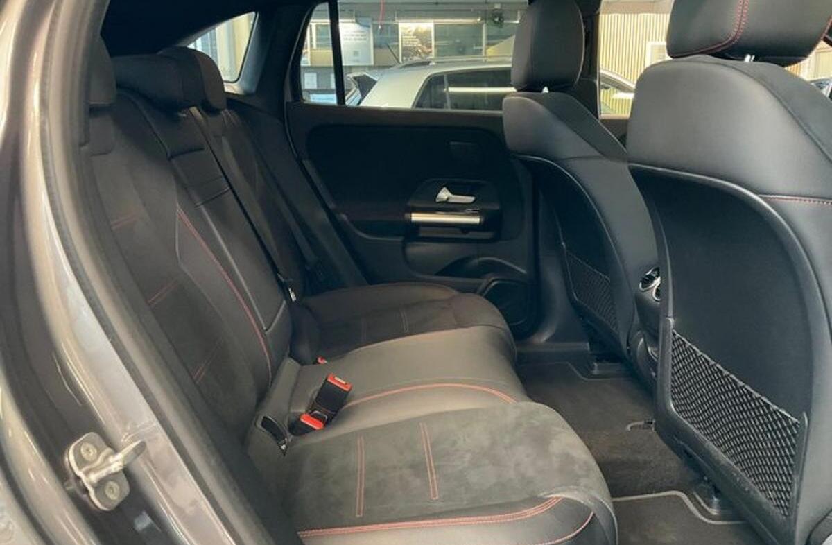 MERCEDES EQA 250+ AMG Line