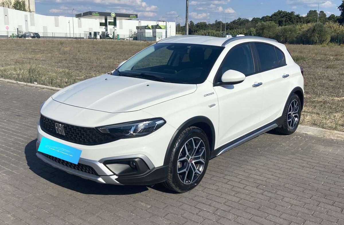 FIAT Tipo 1.0 GSE T3 Cross