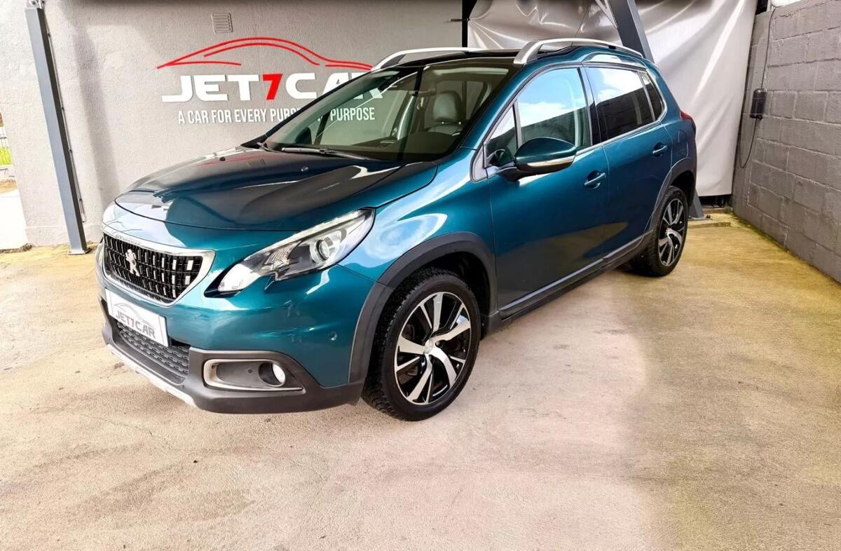 PEUGEOT 2008 1.2 PureTech Allure
