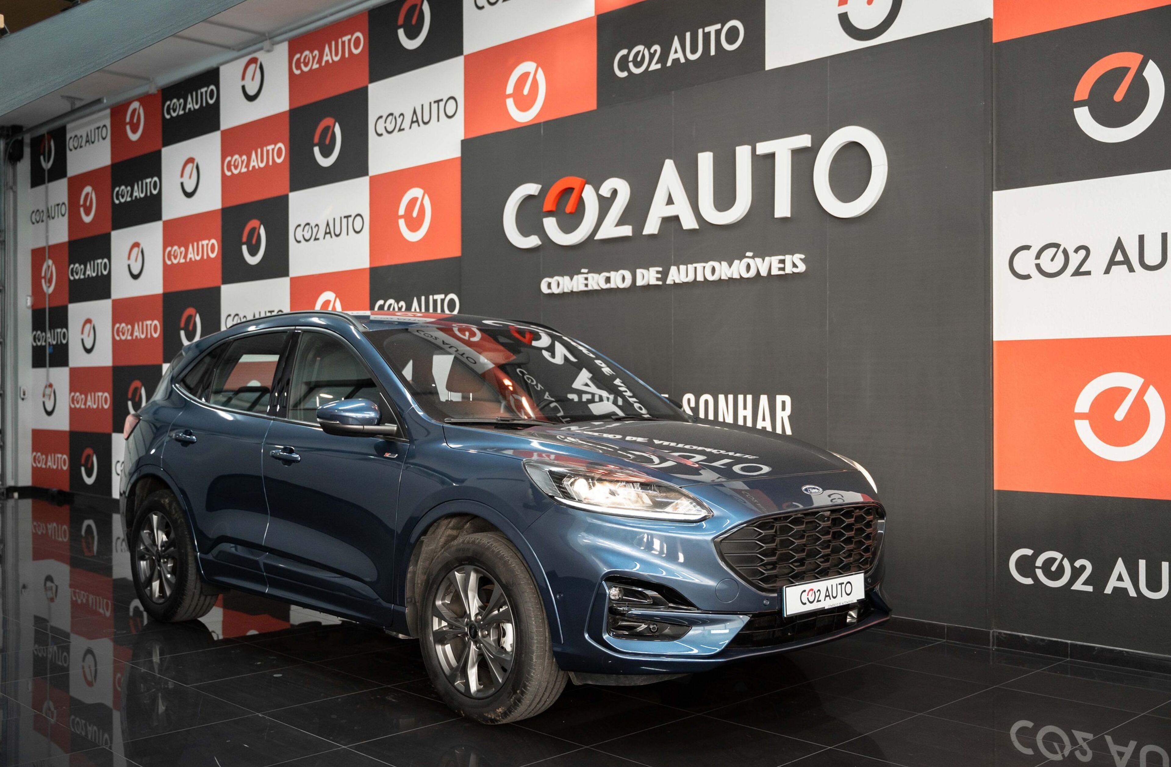 FORD Kuga 2.5 PHEV ST-Line X