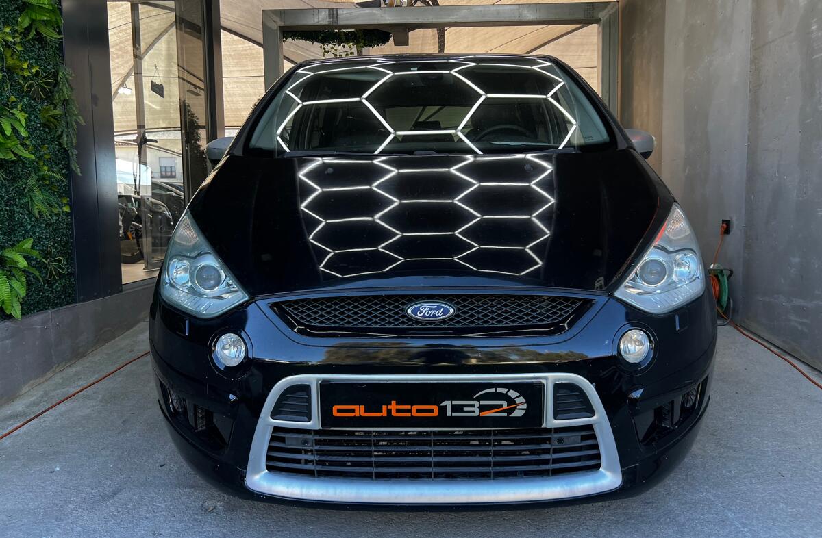 FORD S-MAX 2.2 TDCi Titanium S 7L