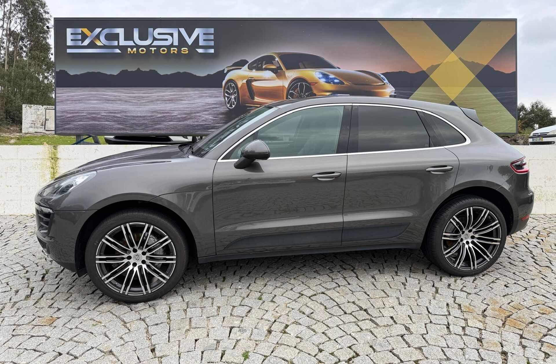 PORSCHE Macan S
