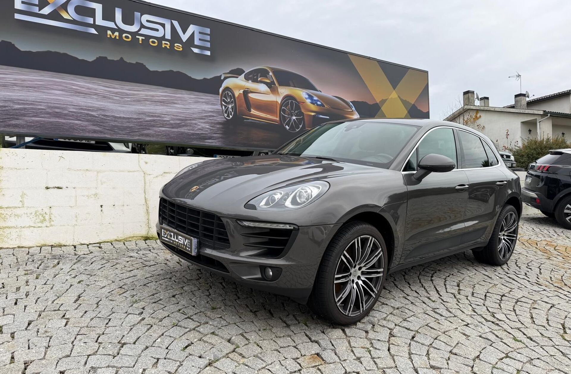 PORSCHE Macan S