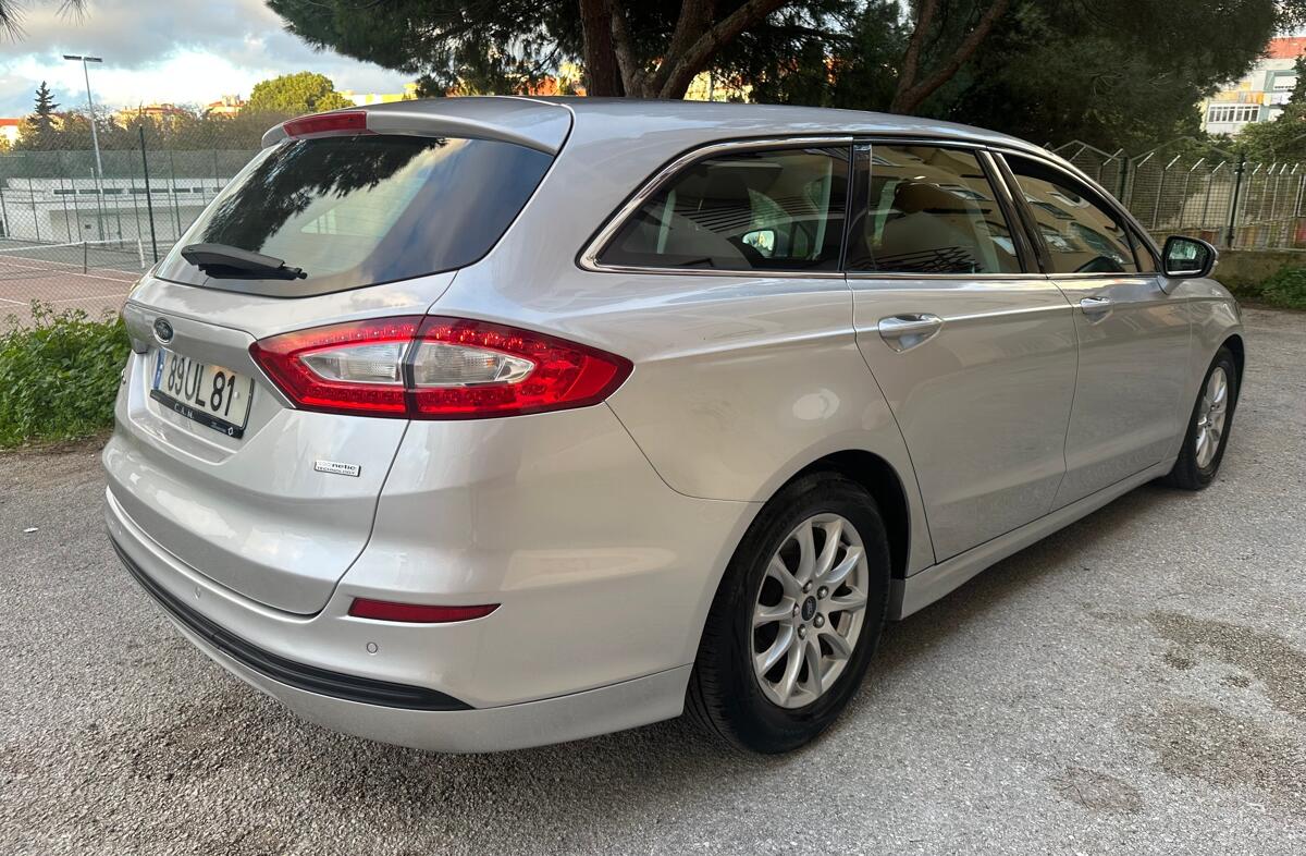 FORD Mondeo SW 1.5 TDCi Titanium