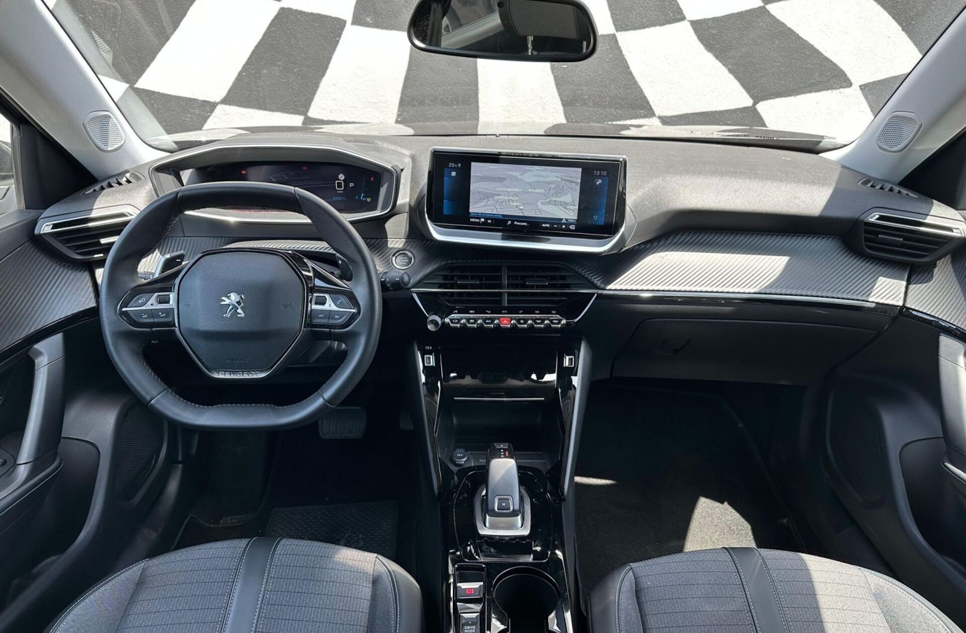 PEUGEOT 2008 1.5 BlueHDi Allure EAT8