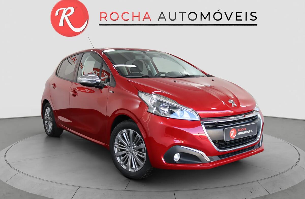 PEUGEOT 208 1.2 PureTech Allure