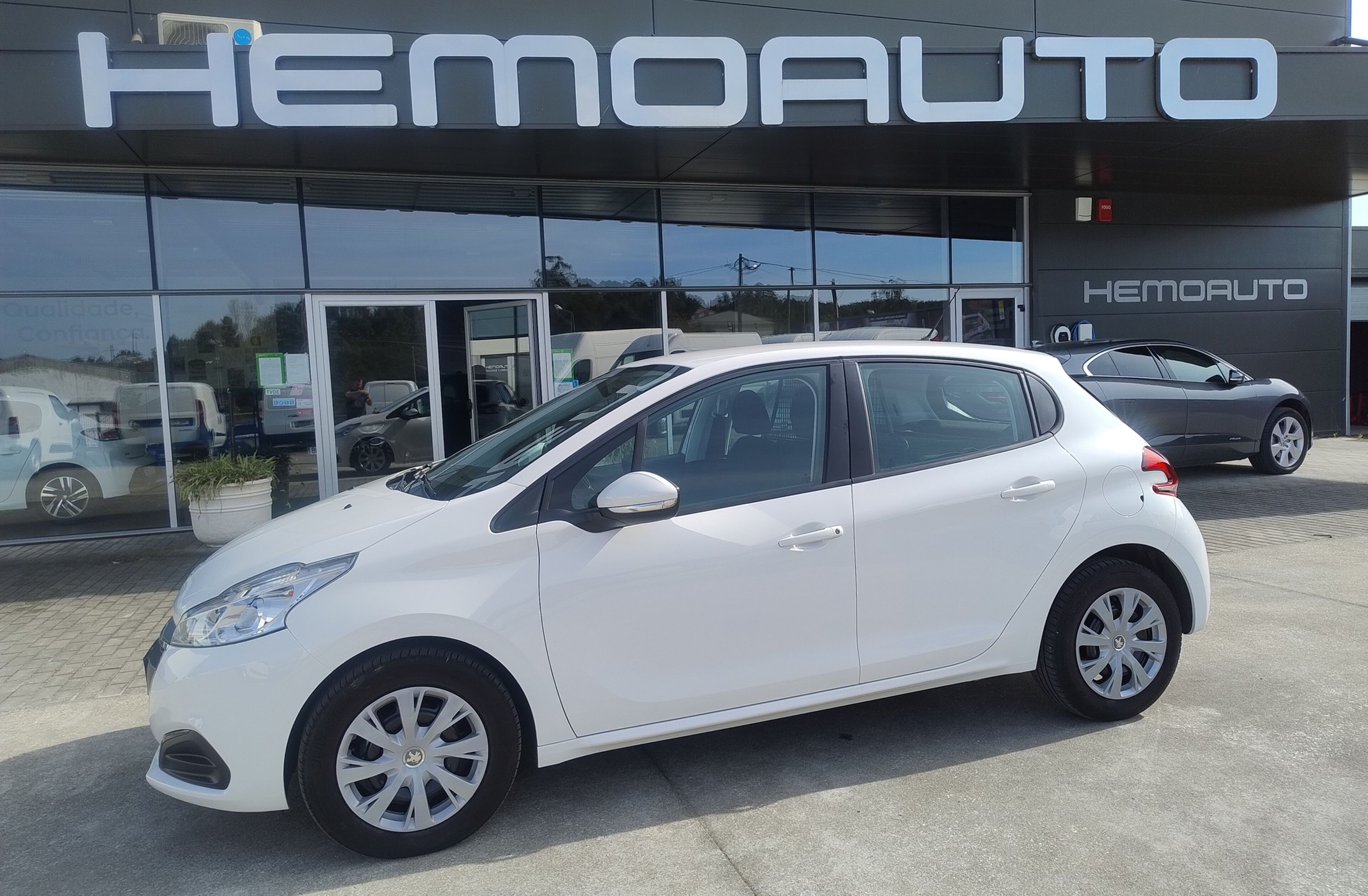 PEUGEOT 208 1.5 BlueHDi Active