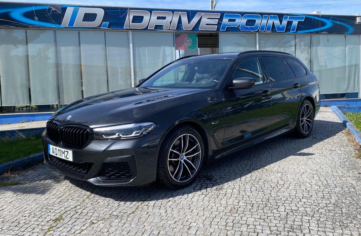 BMW Serie-5 530 e Pack Desportivo M