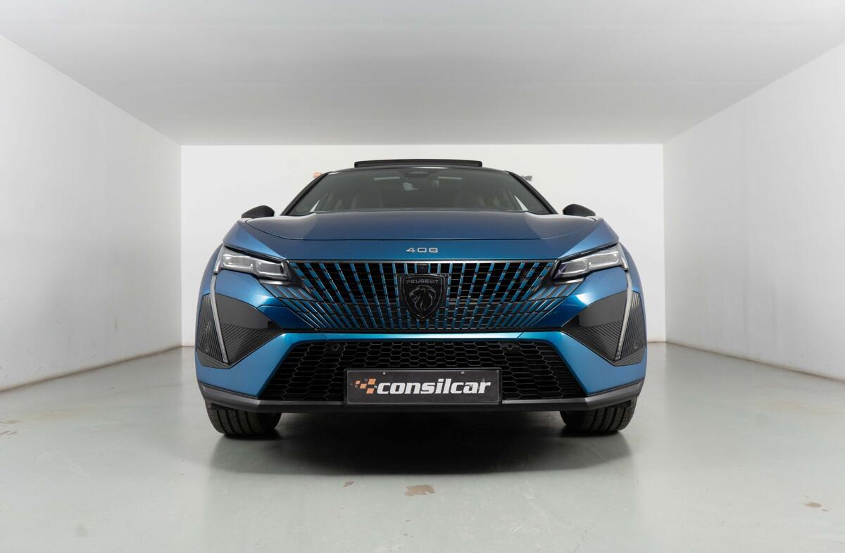 PEUGEOT 408 1.6 Hybrid GT e-EAT8