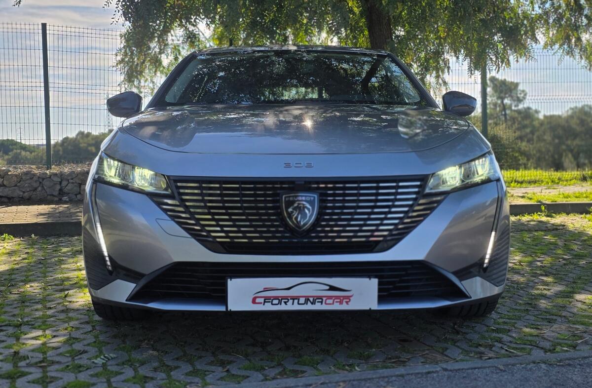 PEUGEOT 308 1.2 PureTech Allure