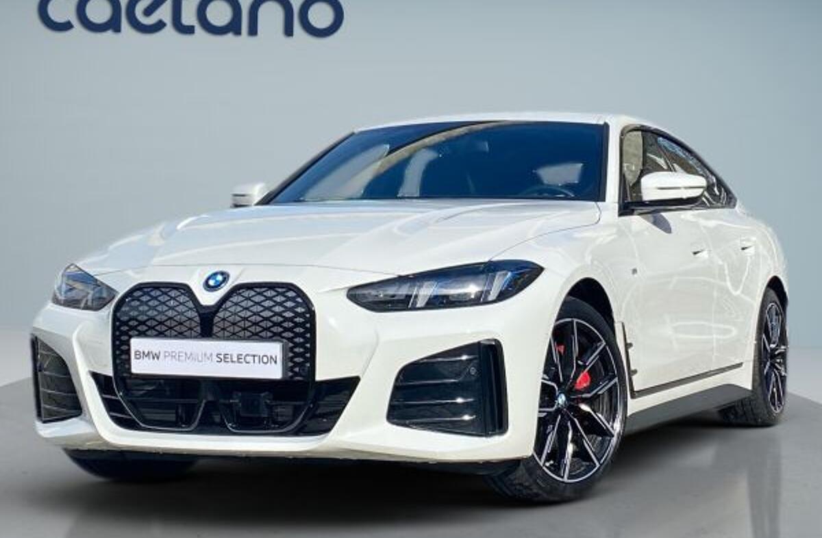 BMW i4 eDrive40 Pack Desportivo M Pro