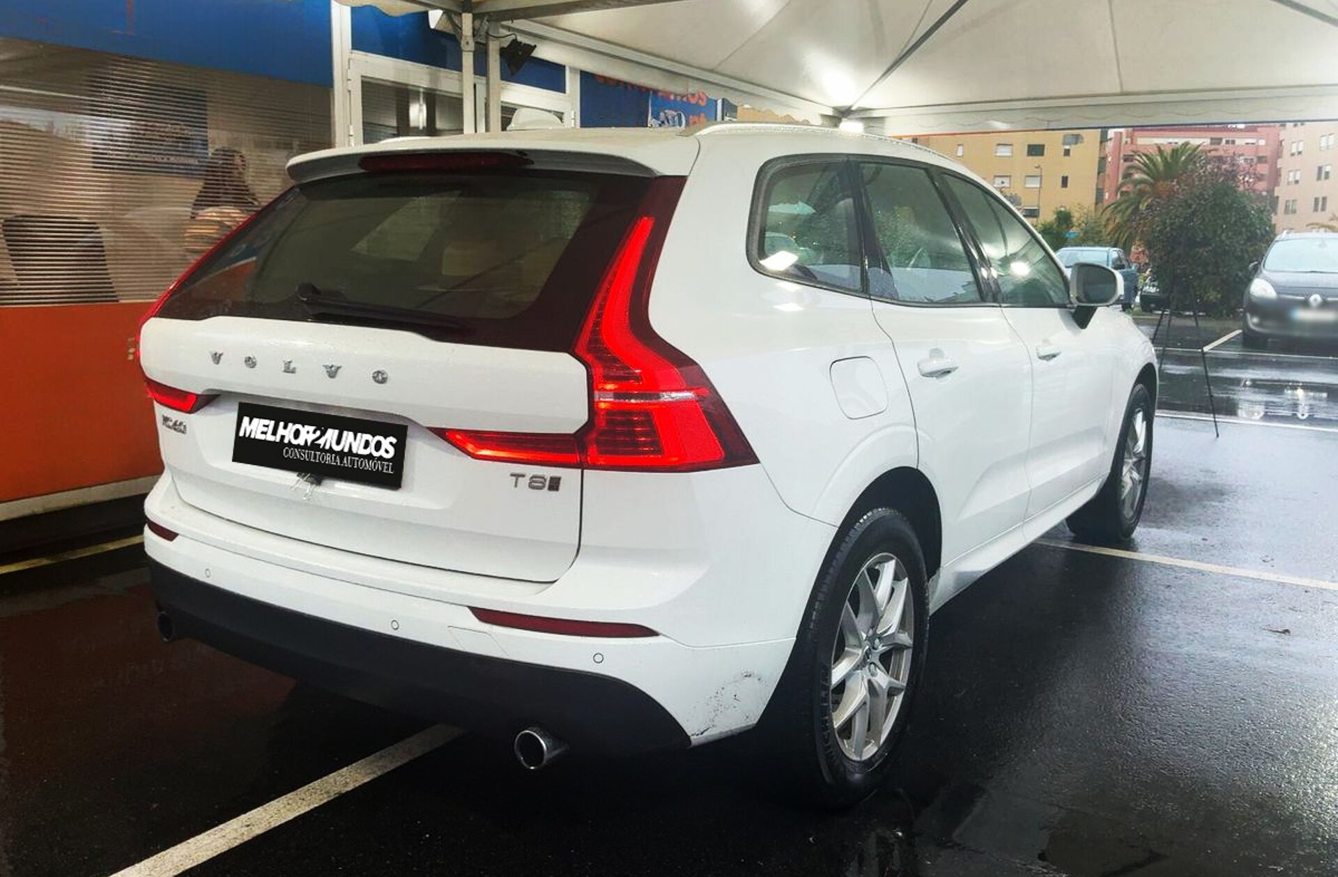 VOLVO XC60 2.0 T8 PHEV Inscription AWD