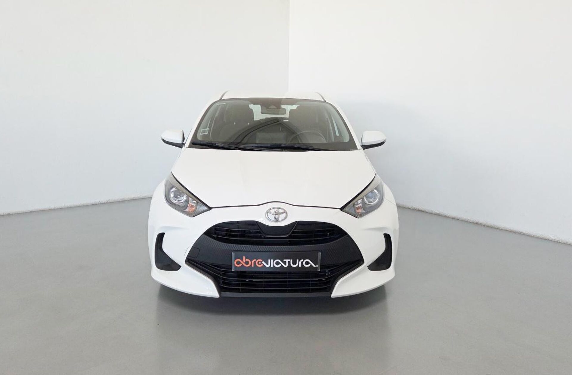 TOYOTA Yaris 1.0 VVT-i Comfort Plus