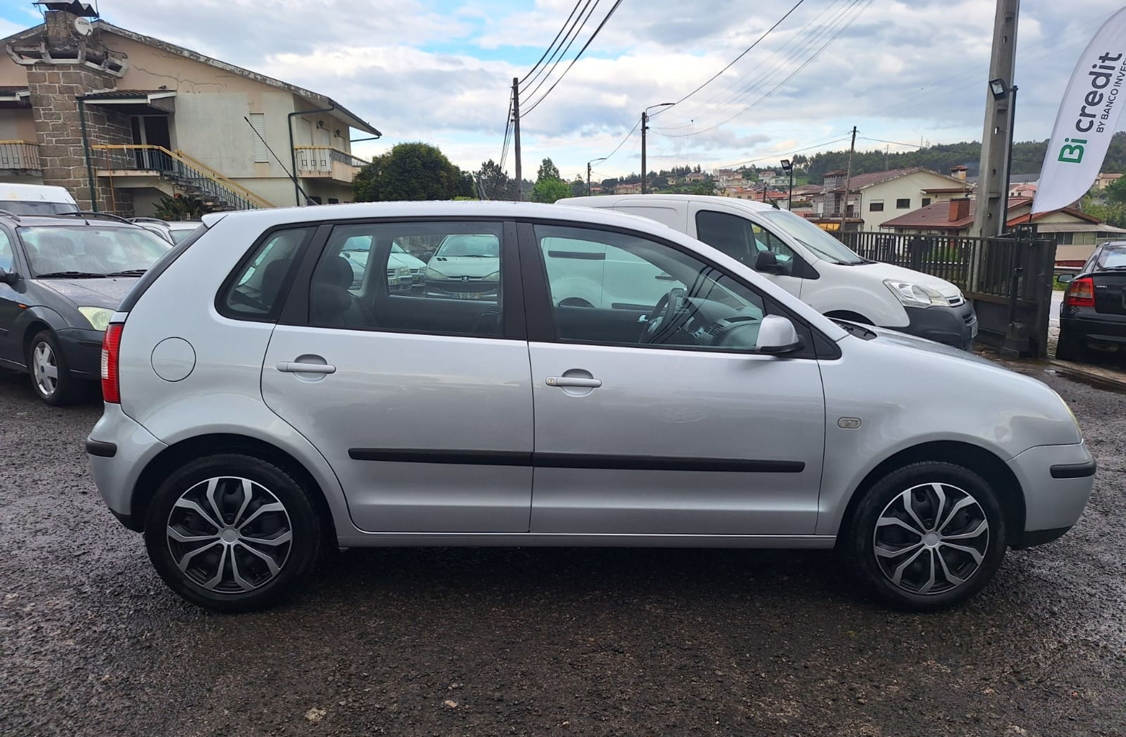 VOLKSWAGEN Polo 1.2 Confortline
