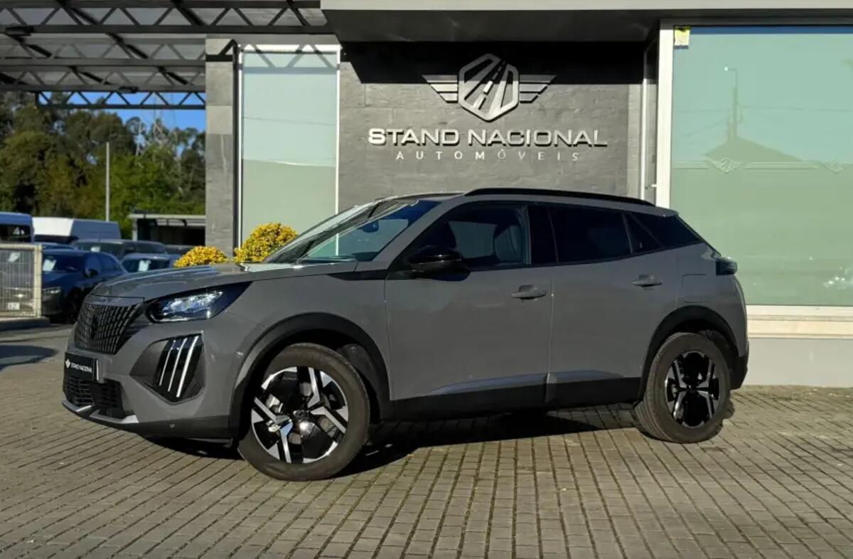 PEUGEOT 2008 1.2 Hybrid Allure e-DCS6