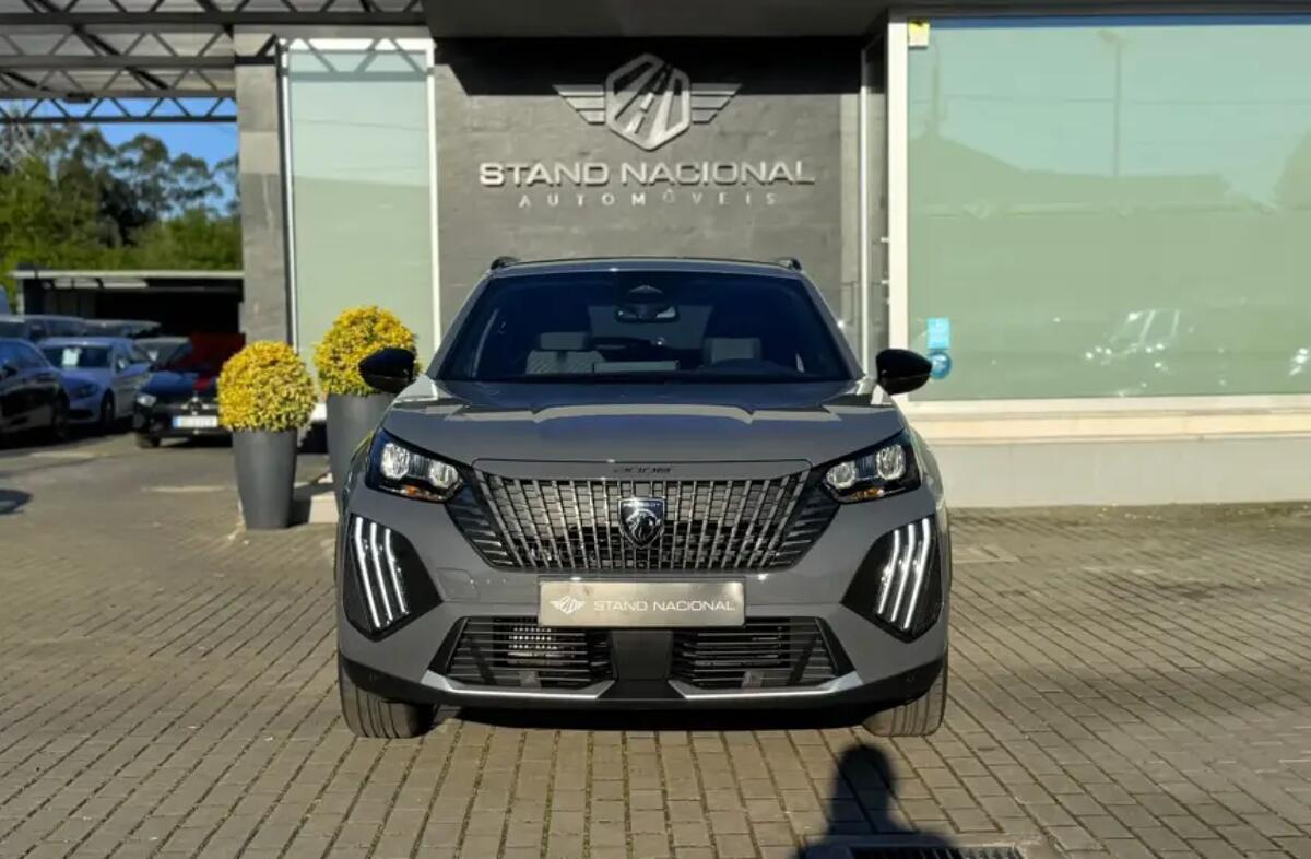 PEUGEOT 2008 1.2 Hybrid Allure e-DCS6