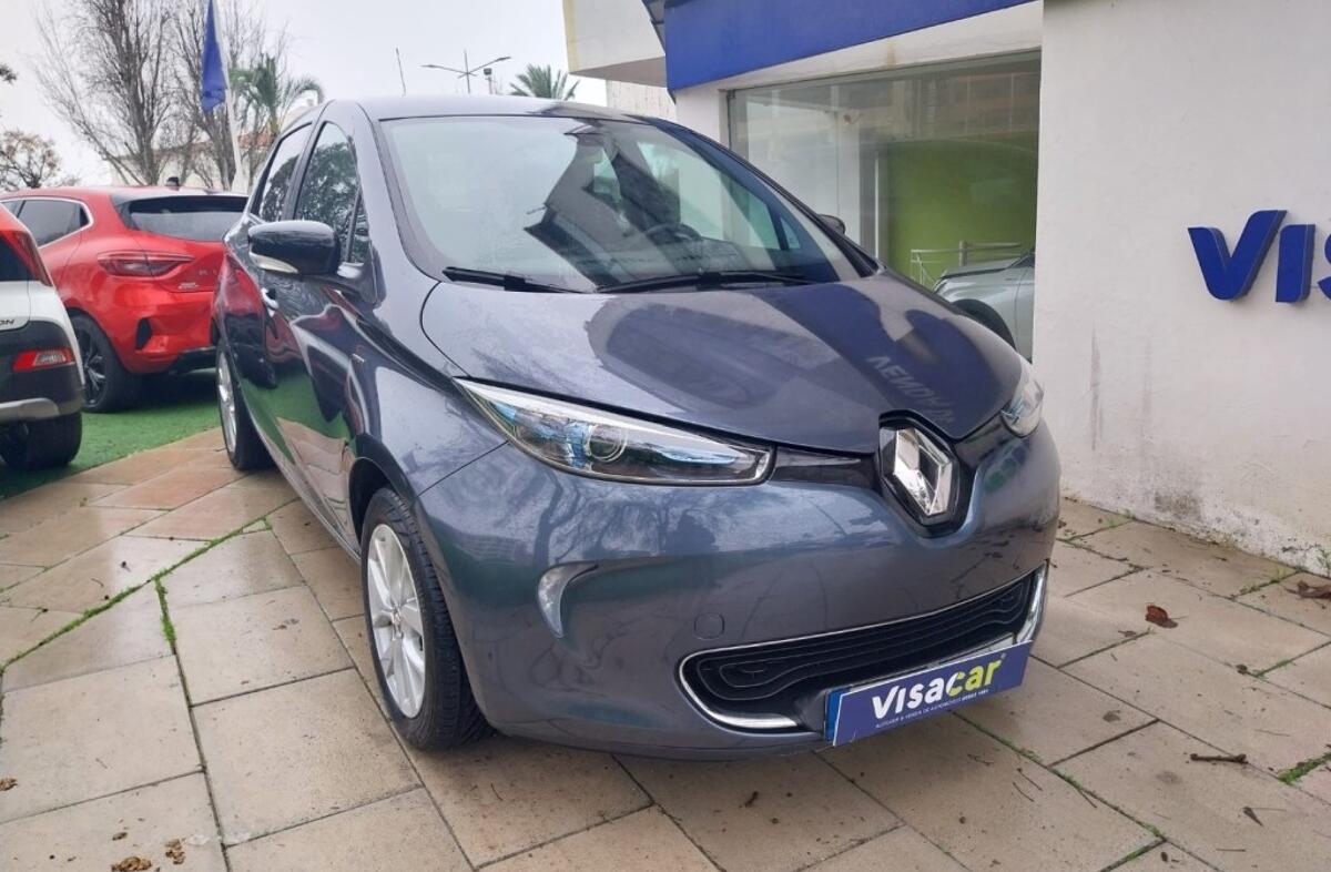 RENAULT ZOE Limited 40