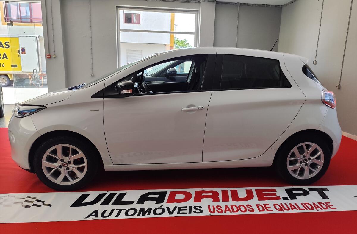 RENAULT ZOE Limited 40