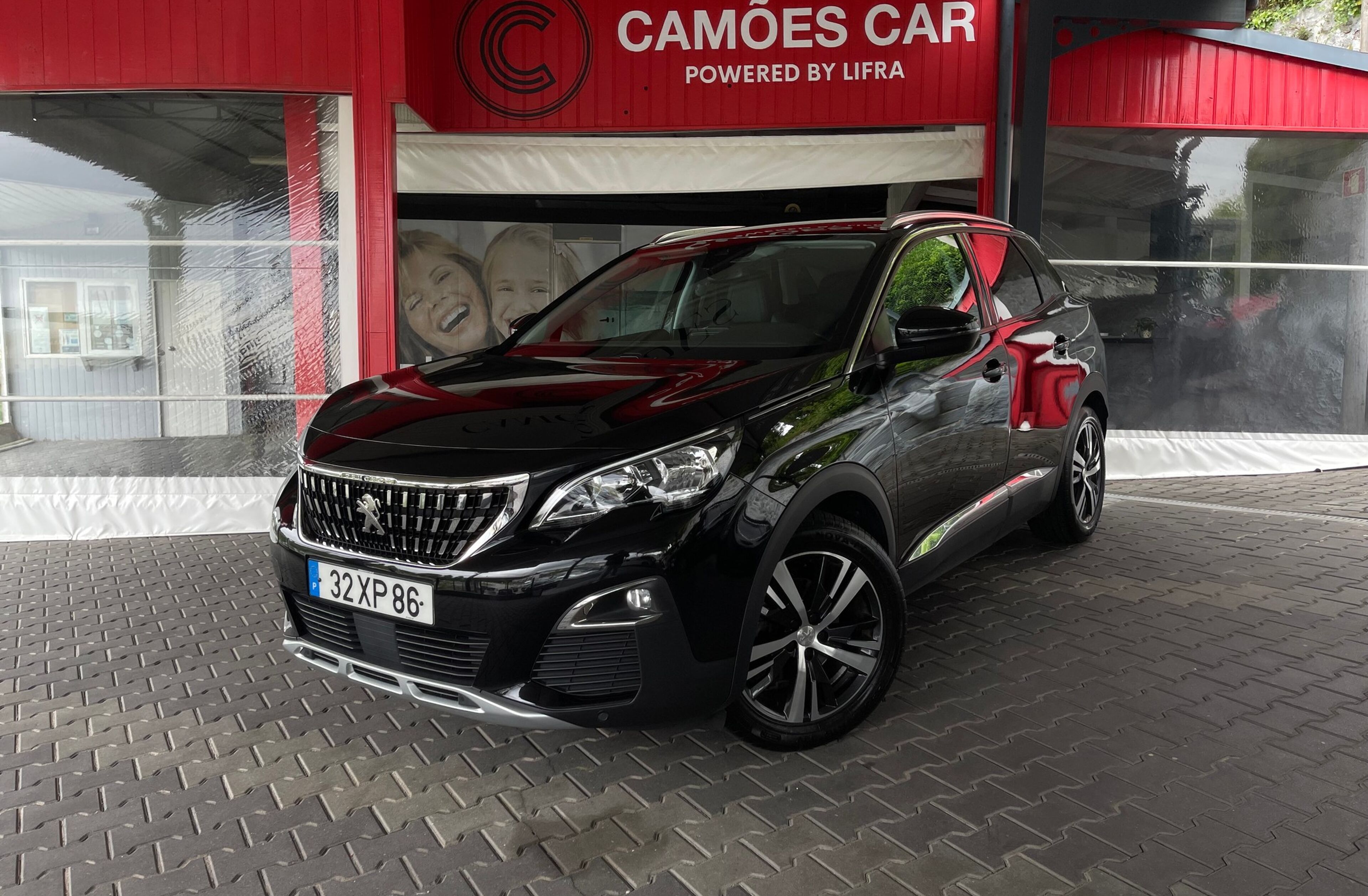 PEUGEOT 3008 1.5 BlueHDi Allure EAT8