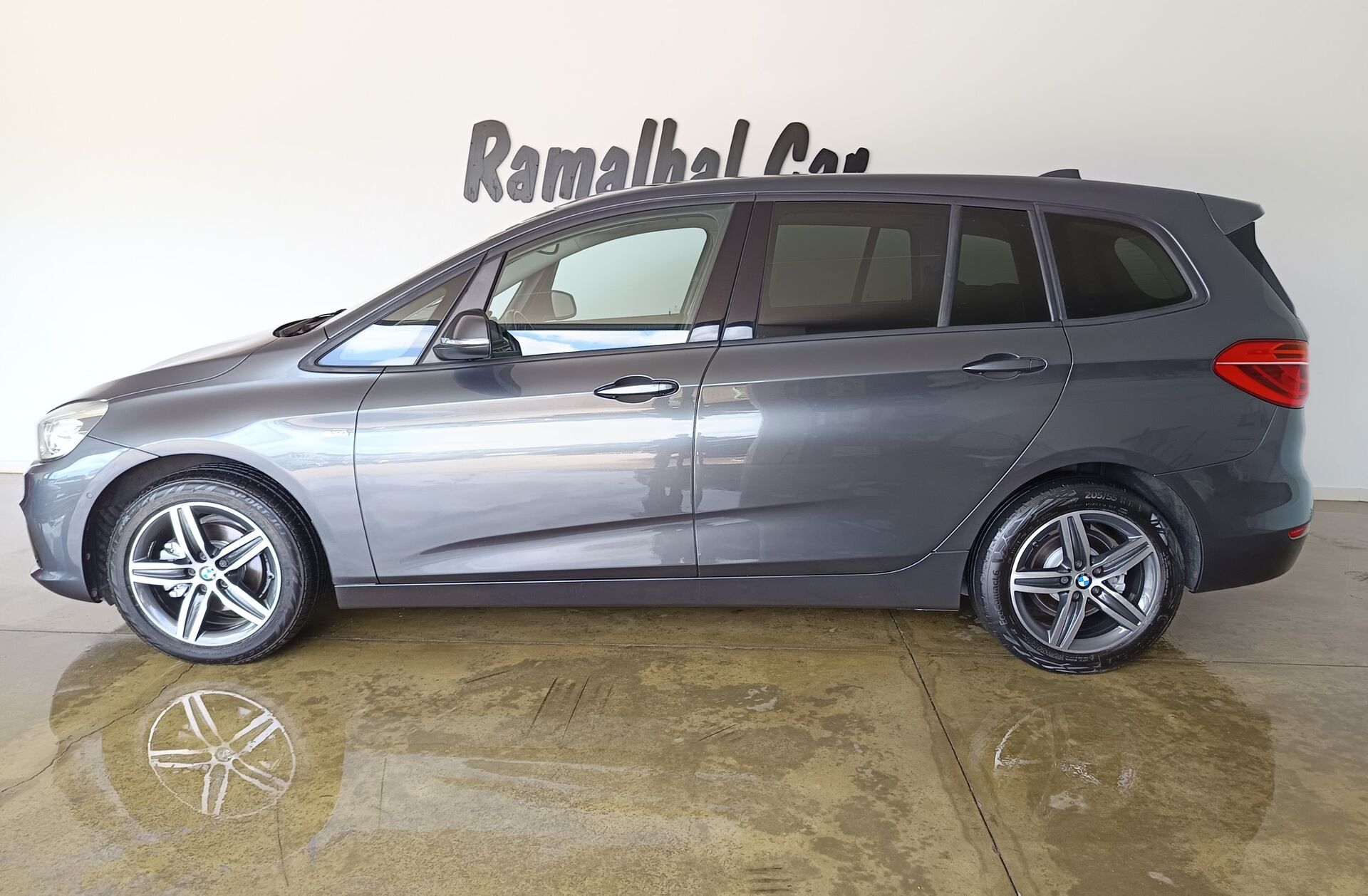 BMW Serie-2 216 d 7L Line Sport