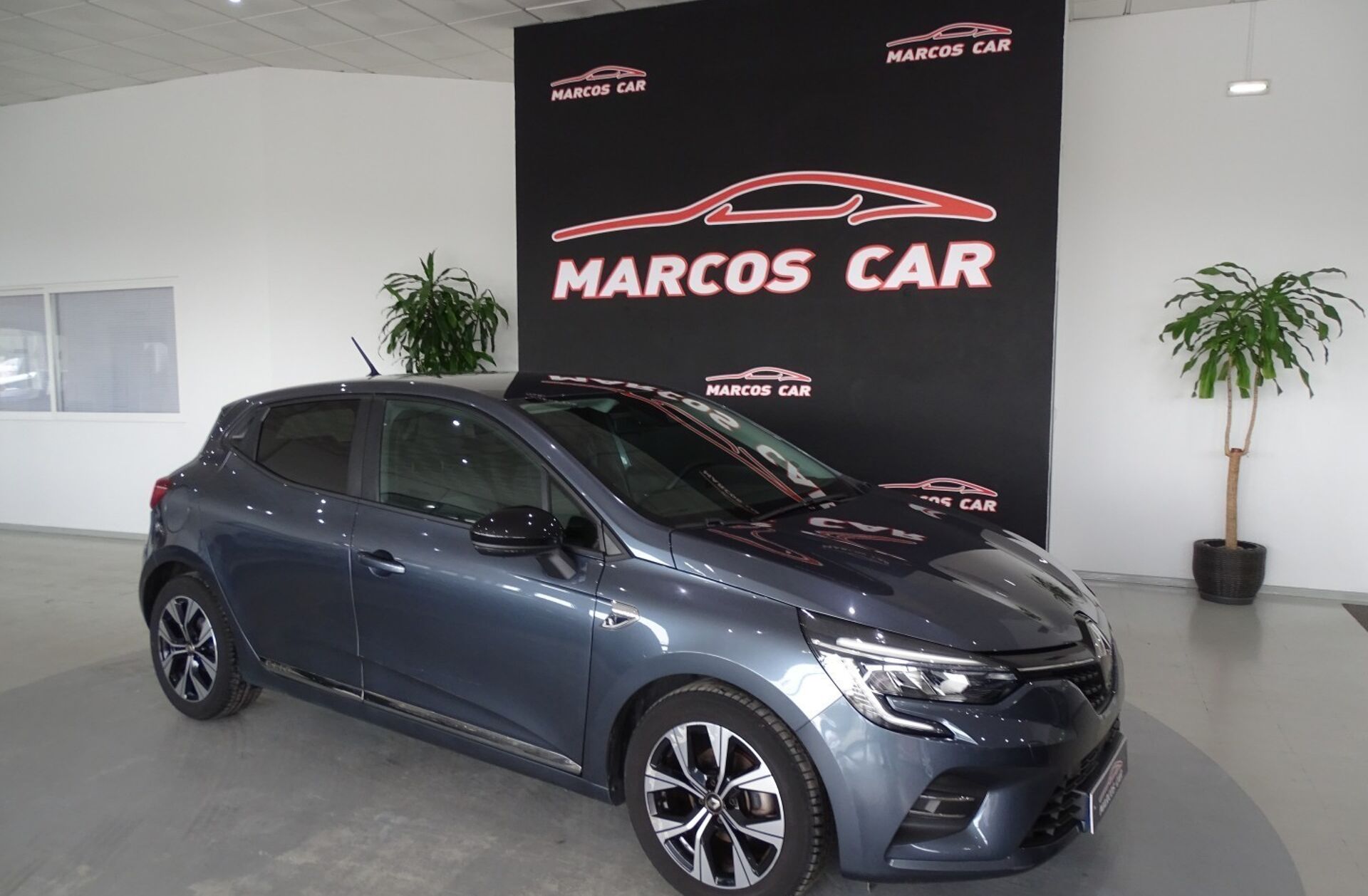 RENAULT Clio 1.0 TCe Limited