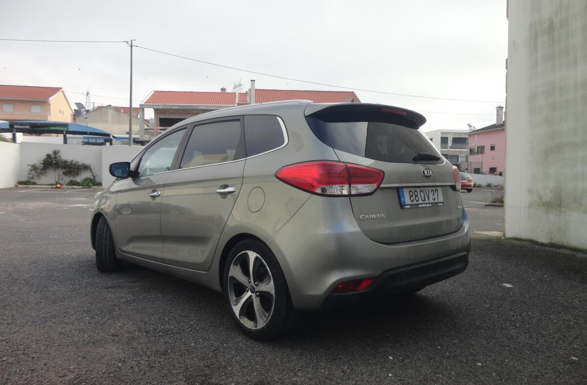 KIA Carens 1.7 CRDi ISG TX Aut.