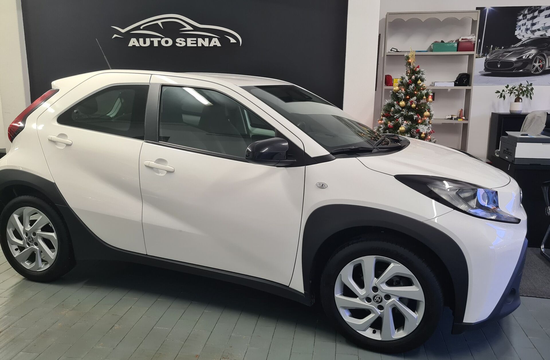 TOYOTA Aygo X 1.0 Play