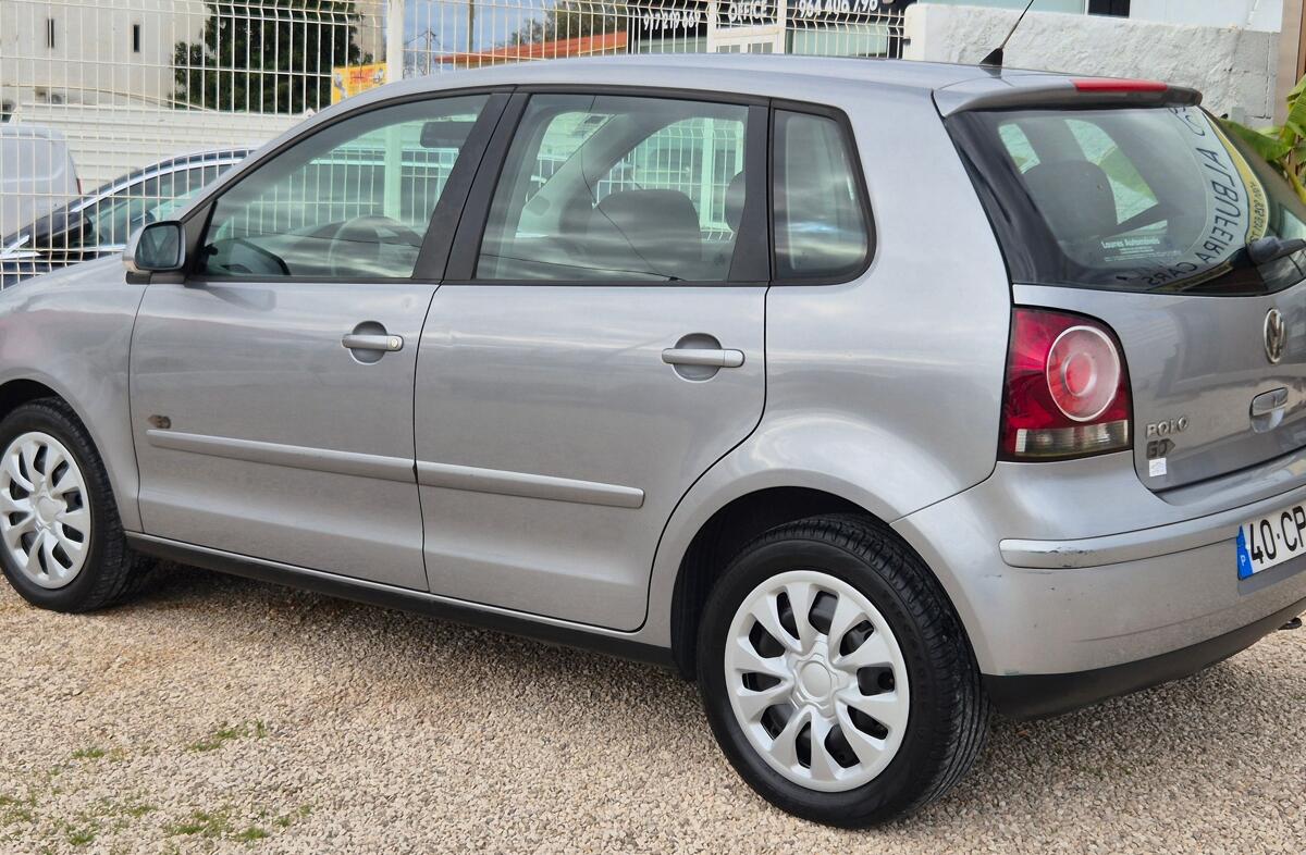 VOLKSWAGEN Polo 1.2 Go+