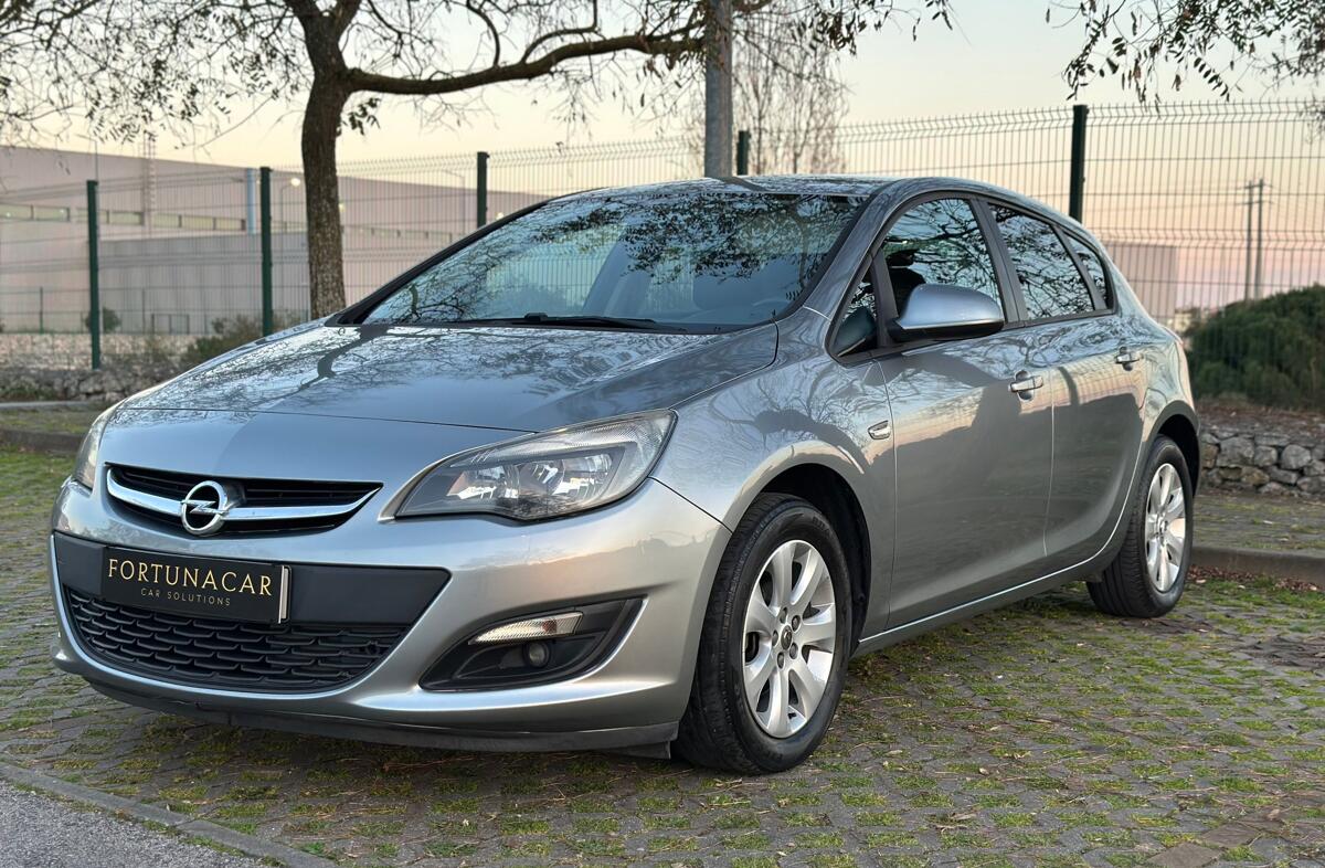 OPEL Astra J Astra 1.4 T Selection GPL