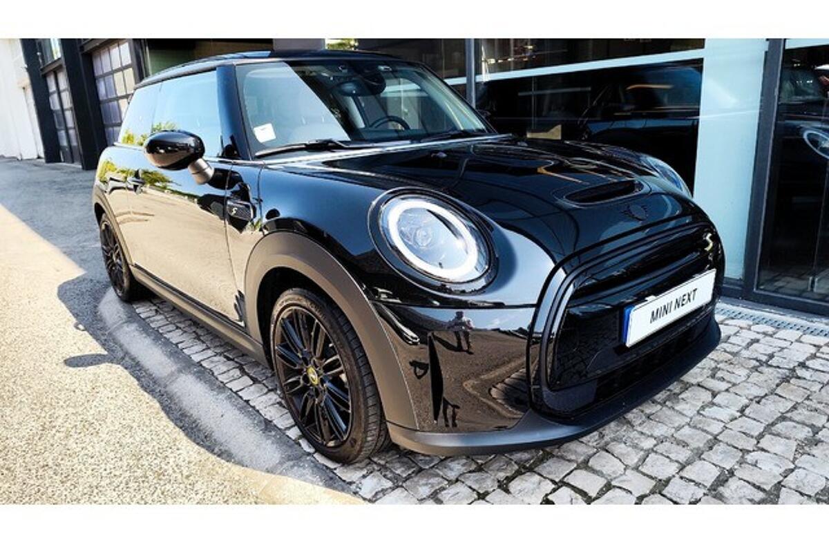 MINI Mini Cooper SE Essential