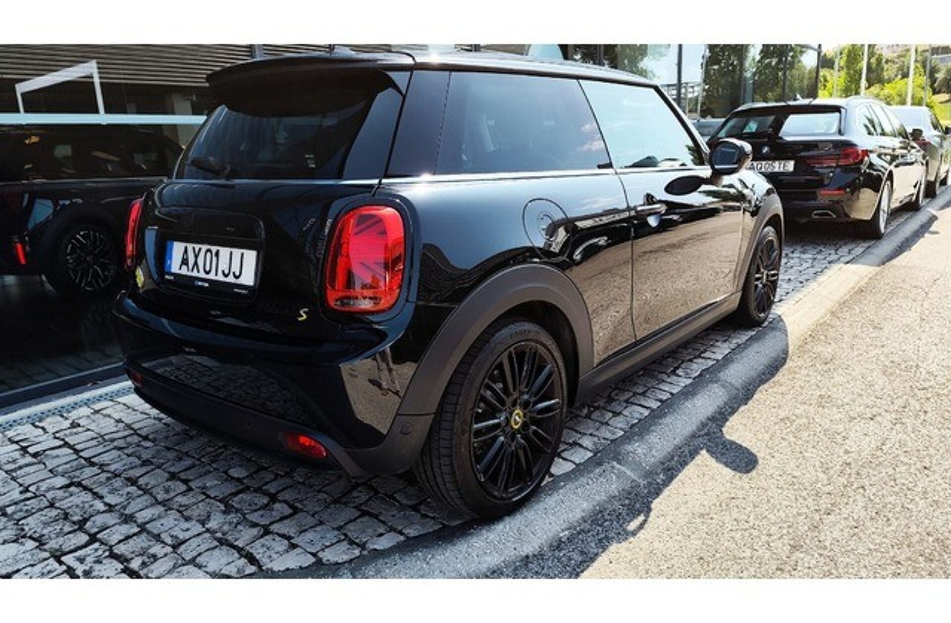 MINI Mini Cooper SE Essential