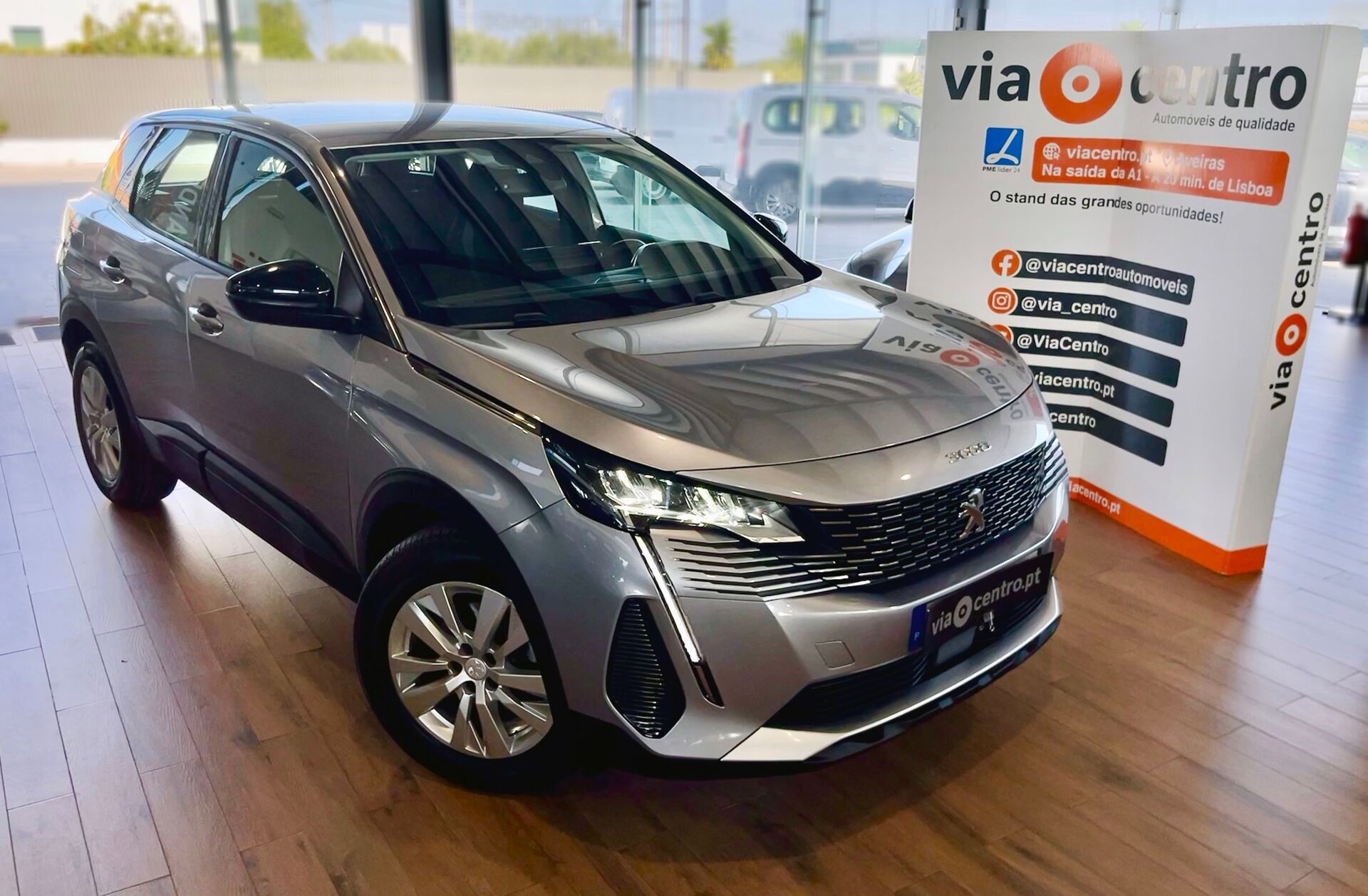 PEUGEOT 3008 1.2 PureTech Active Pack