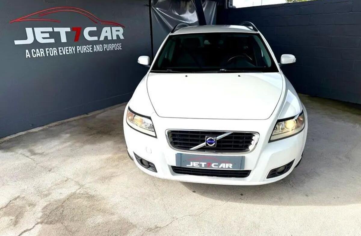 VOLVO V50 1.6 Momentum