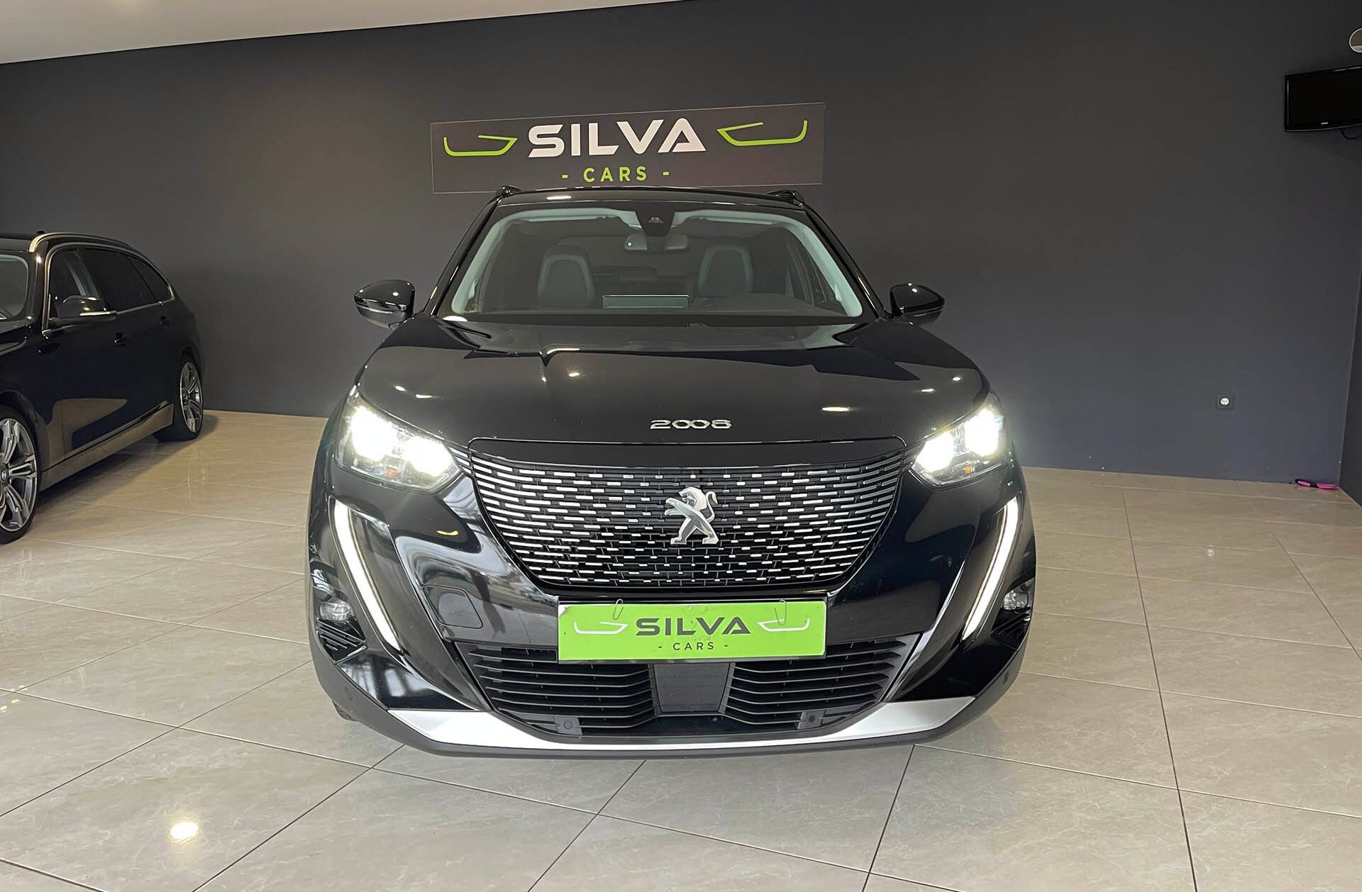 PEUGEOT 2008 1.2 PureTech Allure Pack EAT8