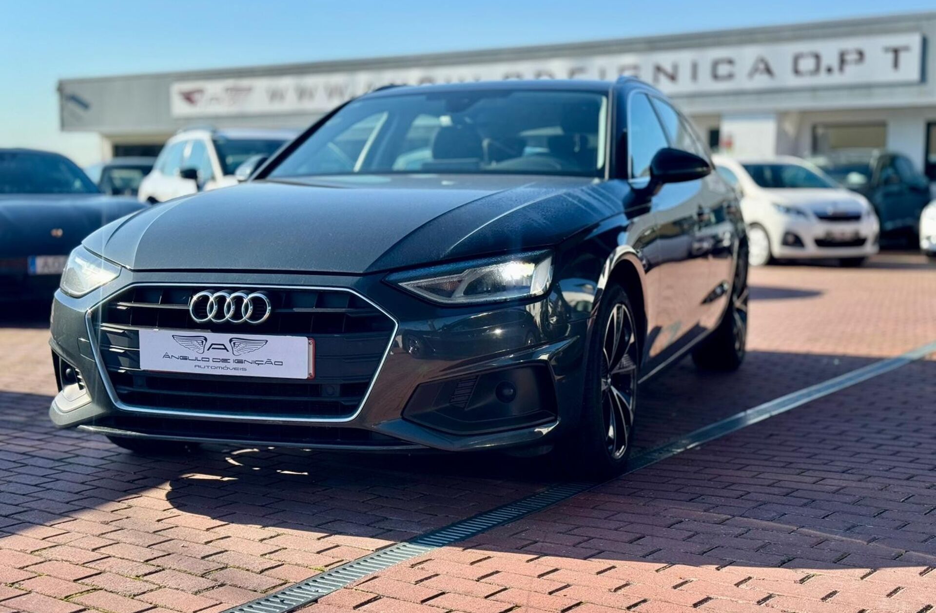 AUDI A4 30 TDI Advanced S tronic