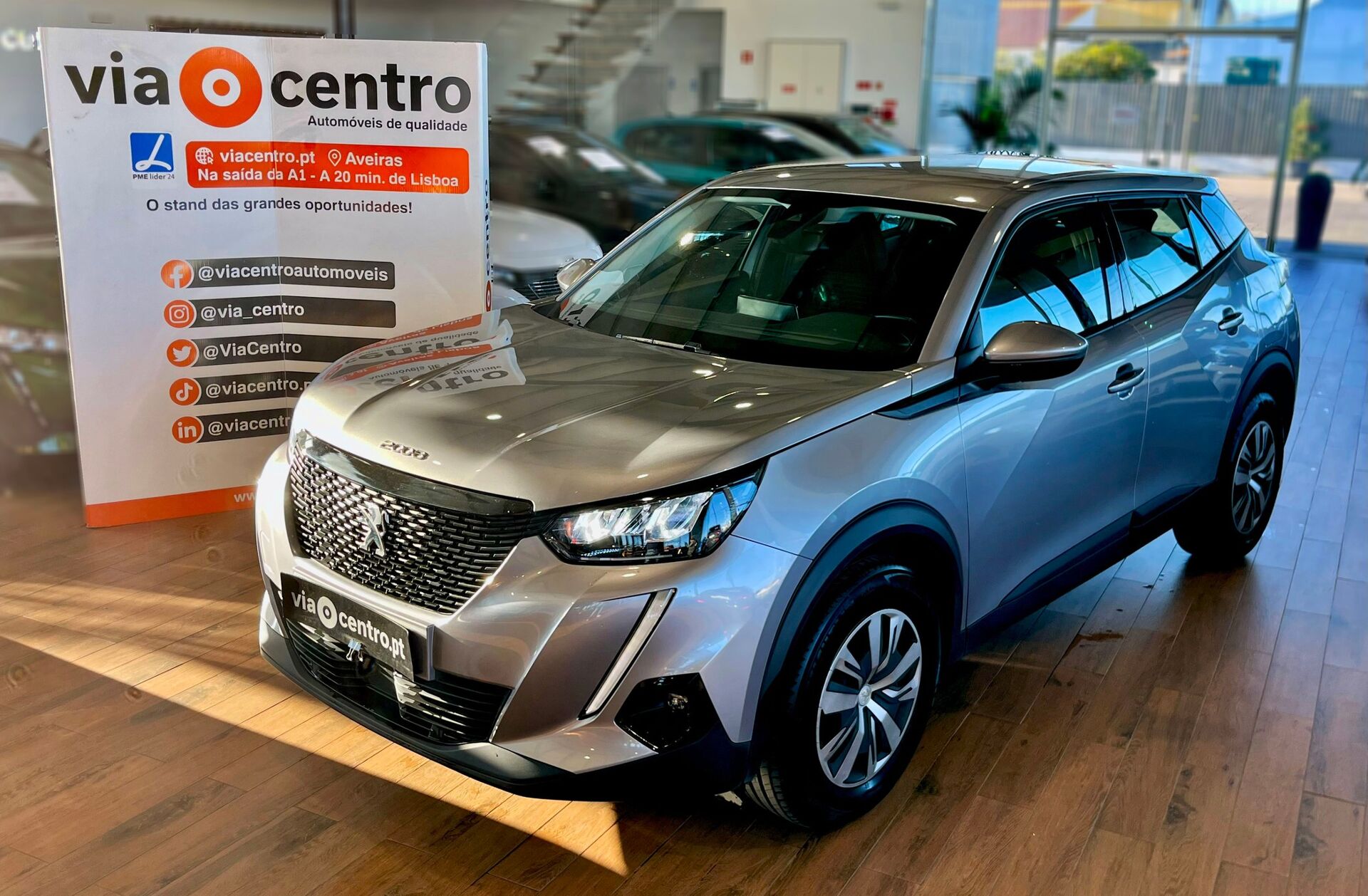 PEUGEOT 2008 1.2 PureTech Active Pack