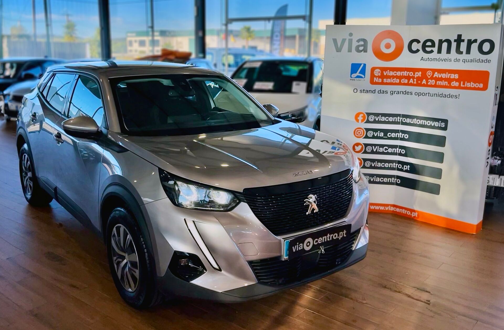 PEUGEOT 2008 1.2 PureTech Active Pack