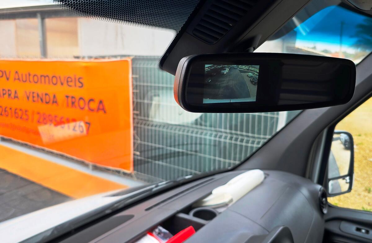 MERCEDES Vito e 111/32