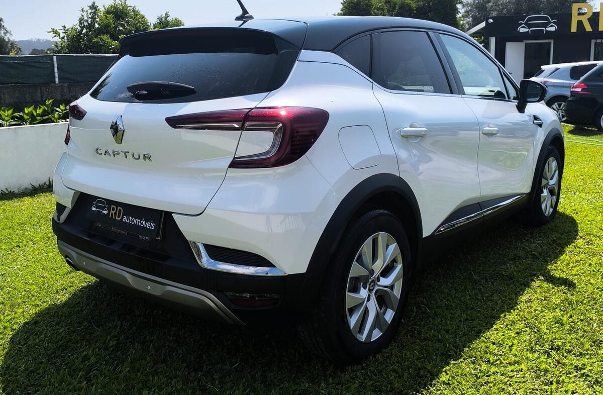 RENAULT Captur 1.0 TCe Intens
