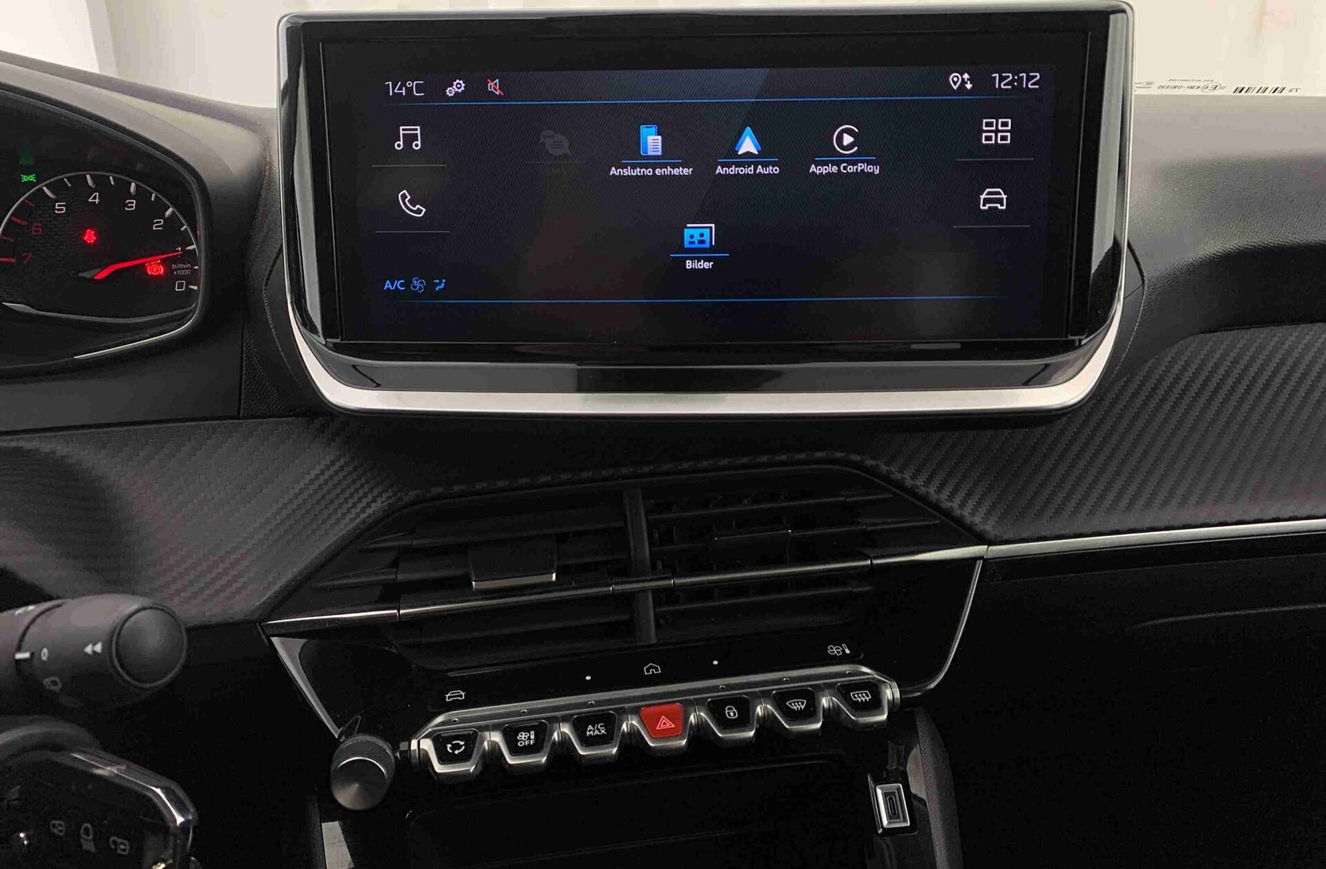 PEUGEOT 208 1.2 PureTech Style